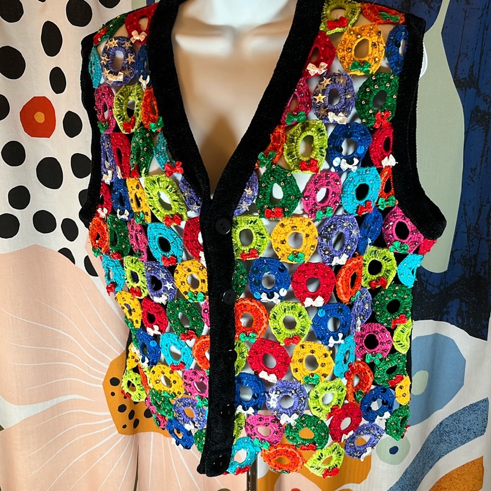 BERER Colorful Wreath Christmas Vest